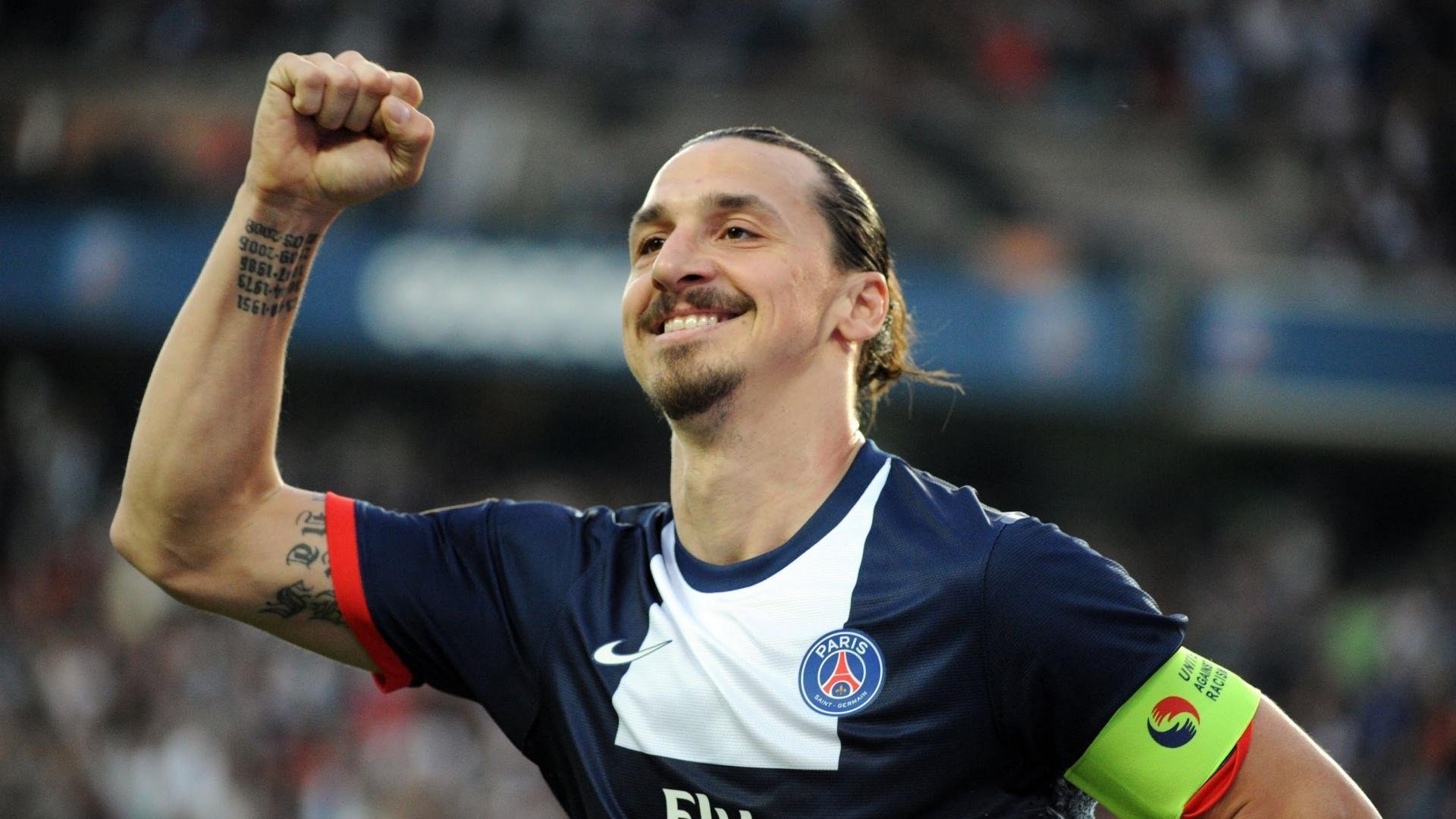 “巴黎4–0横扫皇马，姆巴佩助攻帽子戏法”