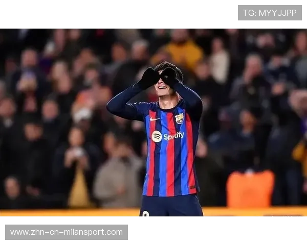 巴萨在弧顶附近连续渗透，佩德里推射造成威胁